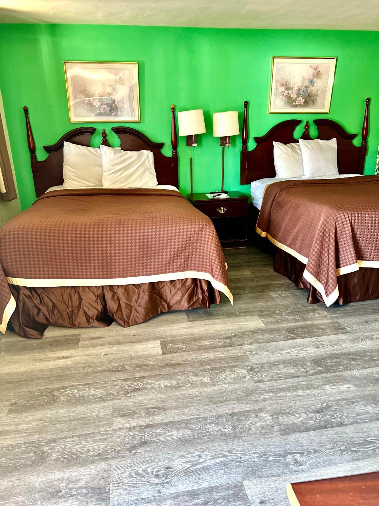Motel Travelers Olney