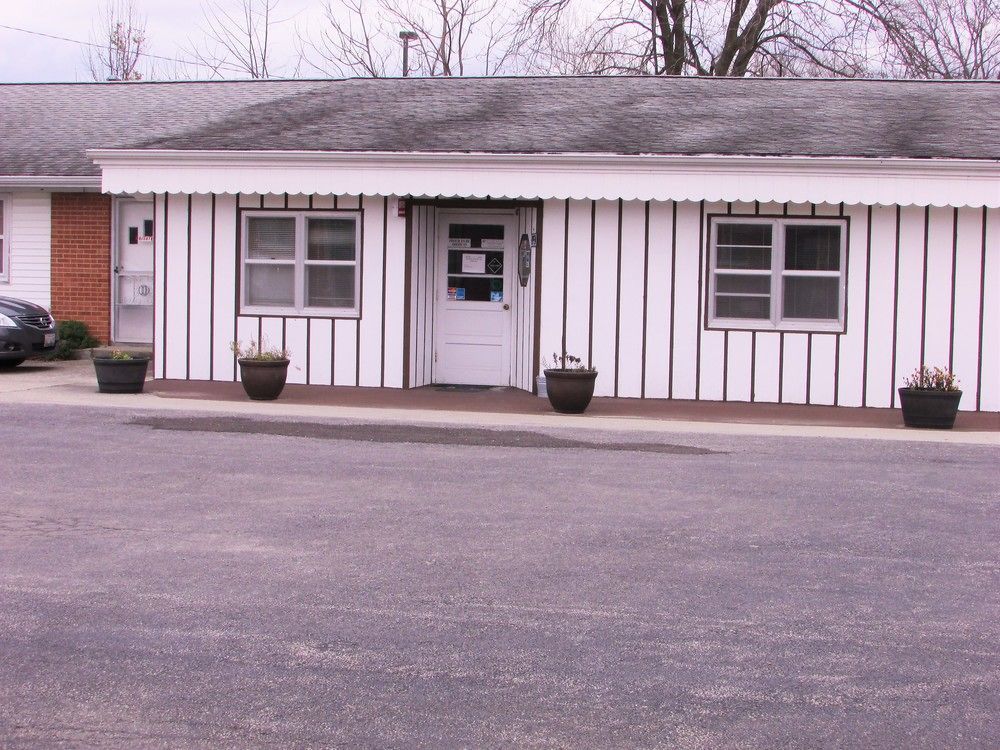 Travelers Motel 3*